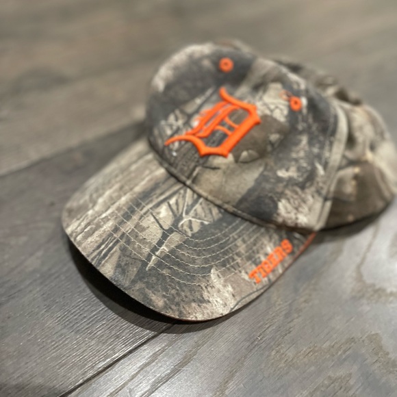 Detroit Tigers Camo Hat - Picture 3 of 3